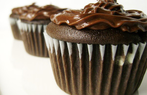 chocolate cupcakes with cream cheese filling