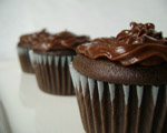 chocolate cupcakes with cream cheese filling