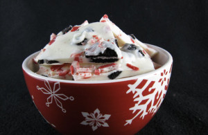 Peppermint Oreo Bark