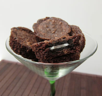 Post image for Brownie Covered Oreos