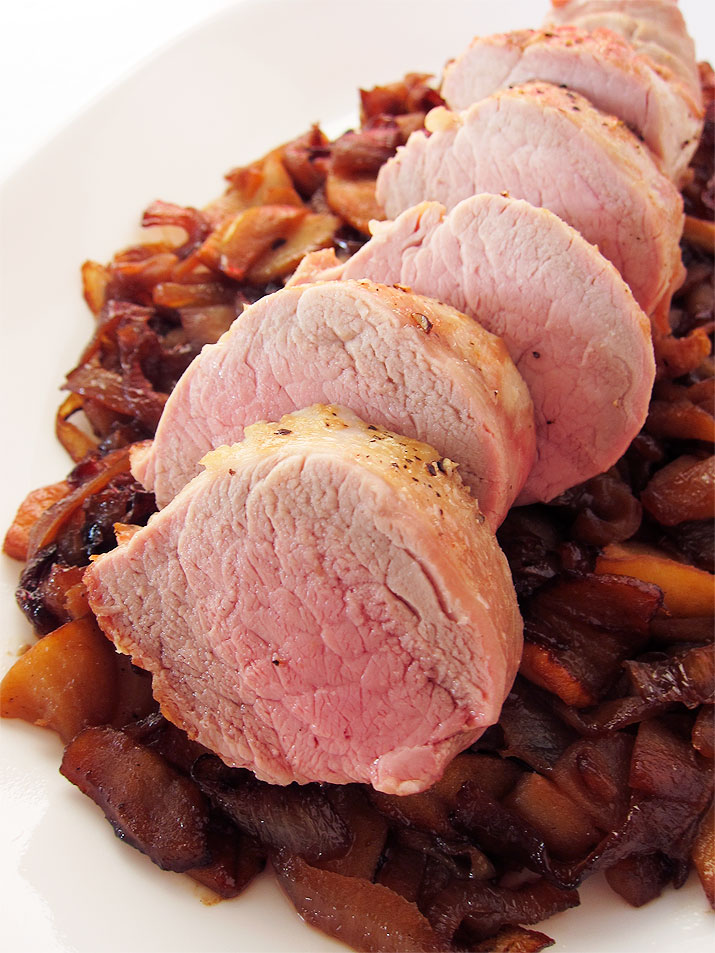 Pork Tenderloin with Apples and Onions