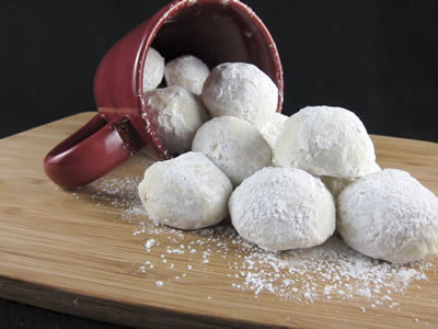 Russian Snowballs or Mexican Wedding Cookies