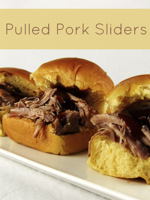 Pulled Pork Sliders #pork #sliders #sandwiches #crockpot #slowcooker
