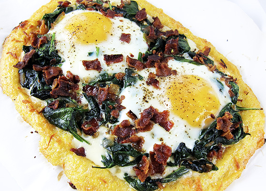 Polenta Pizza with eggs, spinach and bacon