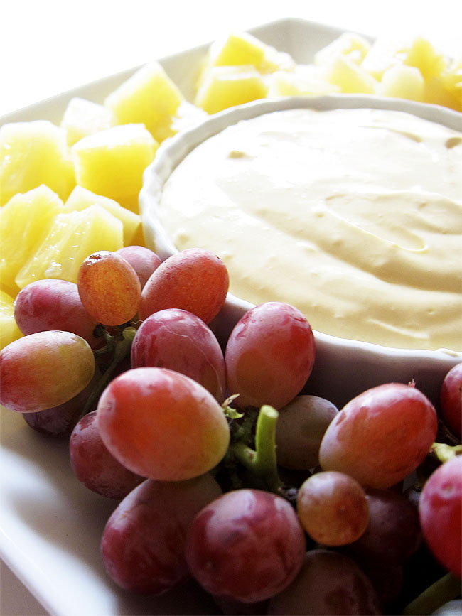 Orange Creamsicle Dip | www.EatLaughPurr.com