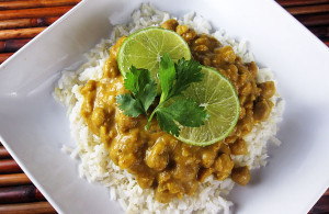 Pumpkin Chickpea Curry | www.EatLaughPurr.com
