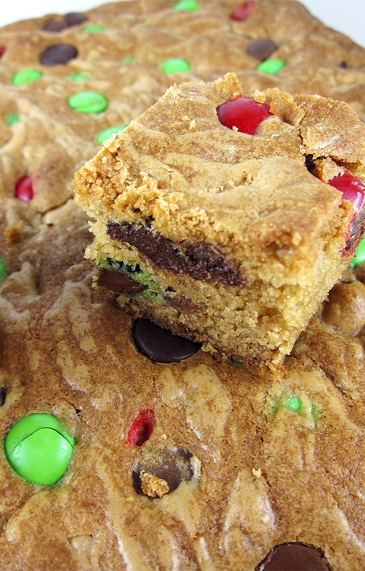 M&M Candy Cookie Bars