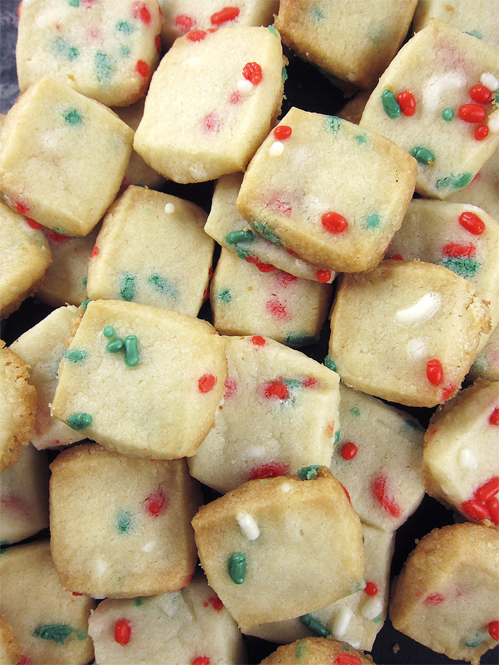 You'll be gobbling up these crisp, buttery shortbread cookie bites by the handful.